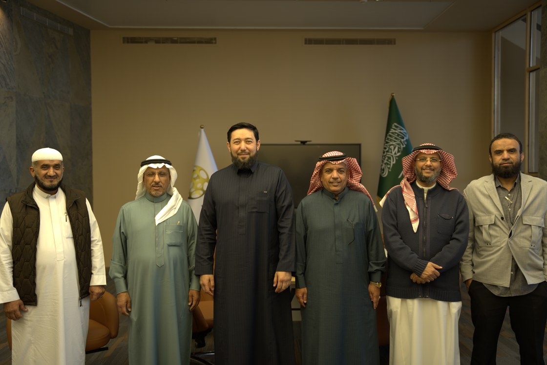 A delegation received at the office