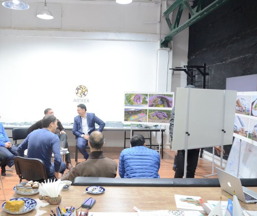 The studio during a working session